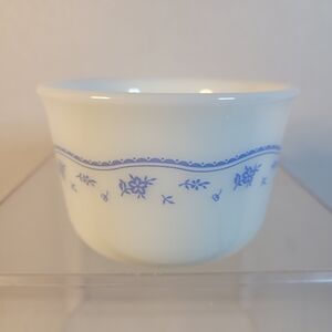 Vintage Pyrex Sugar Bowl (A)